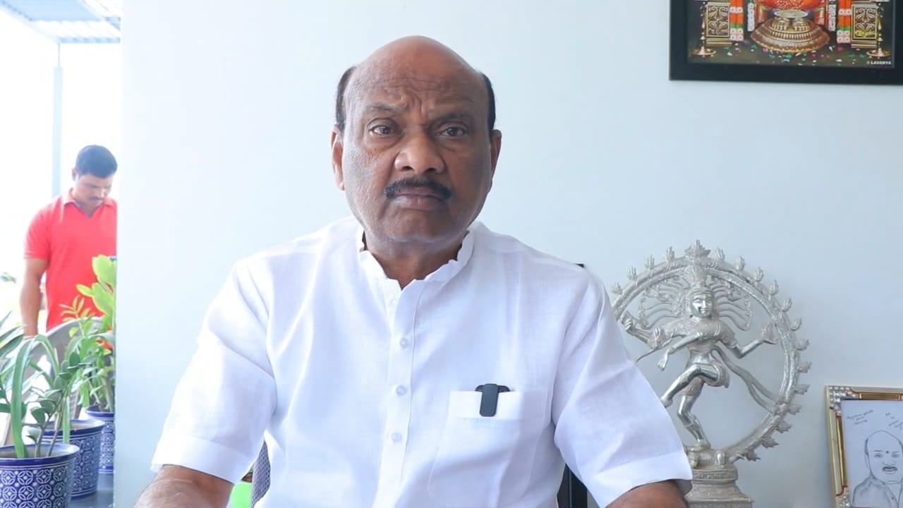 నాతవరం మండలంలో ఏడు రహదారులకు 8.12 కోట్లు విధులు మంజూరు..