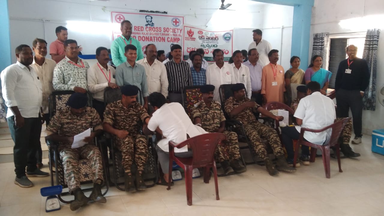 రక్తదానం చేసి ప్రాణదాతలుగా నిలవండి