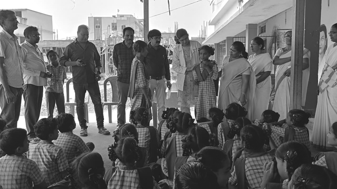 దేవరాపల్లిలో జాతీయ నులిపురుగుల నిర్మూలన కార్యక్రమం